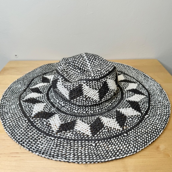 Cost Plus World Market Mosaic Geo Pattern Woven Sunburst 6” Brim Summer Sunhat - Picture 2 of 7